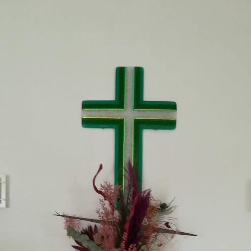 Kors af Karen Strand.